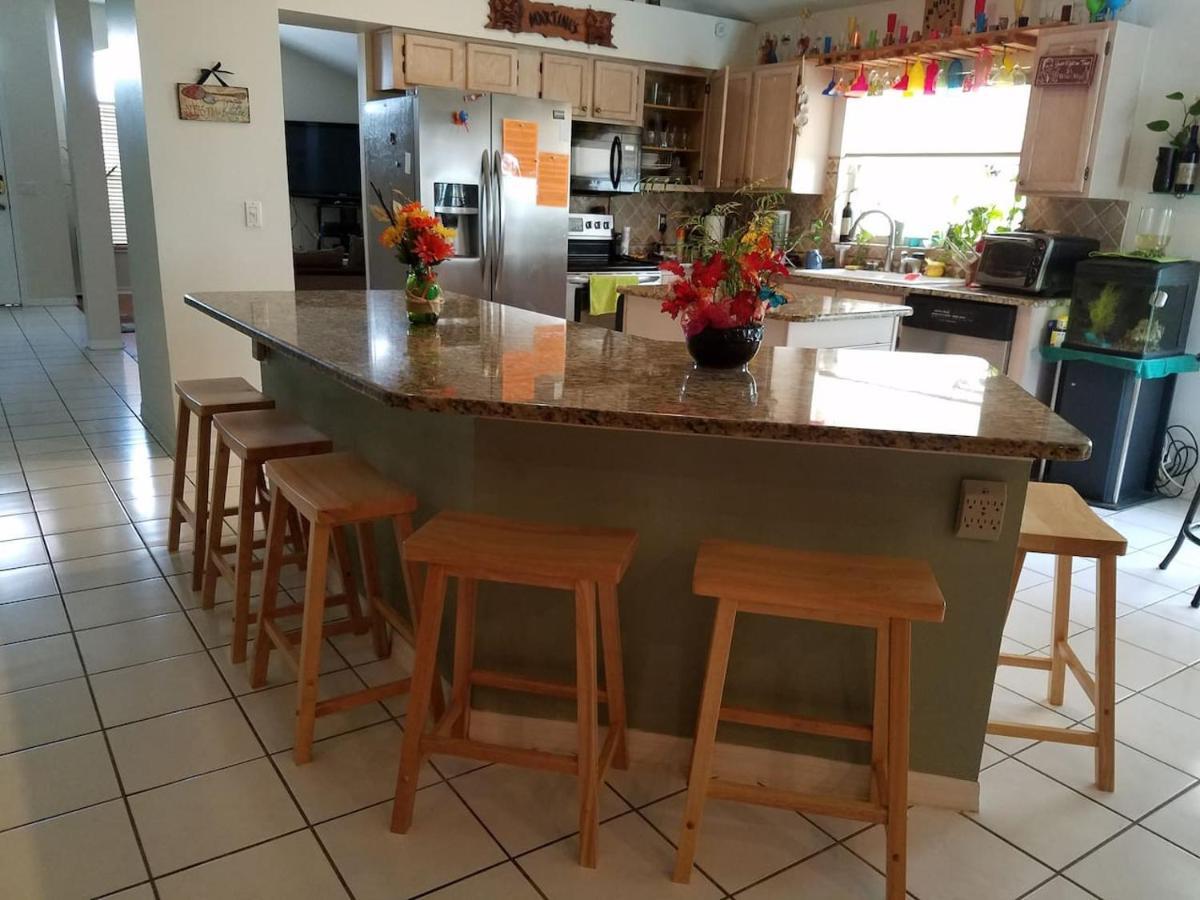 Cozy And Conveniently Located Pool Home With Free Wifi Tampa Extérieur photo