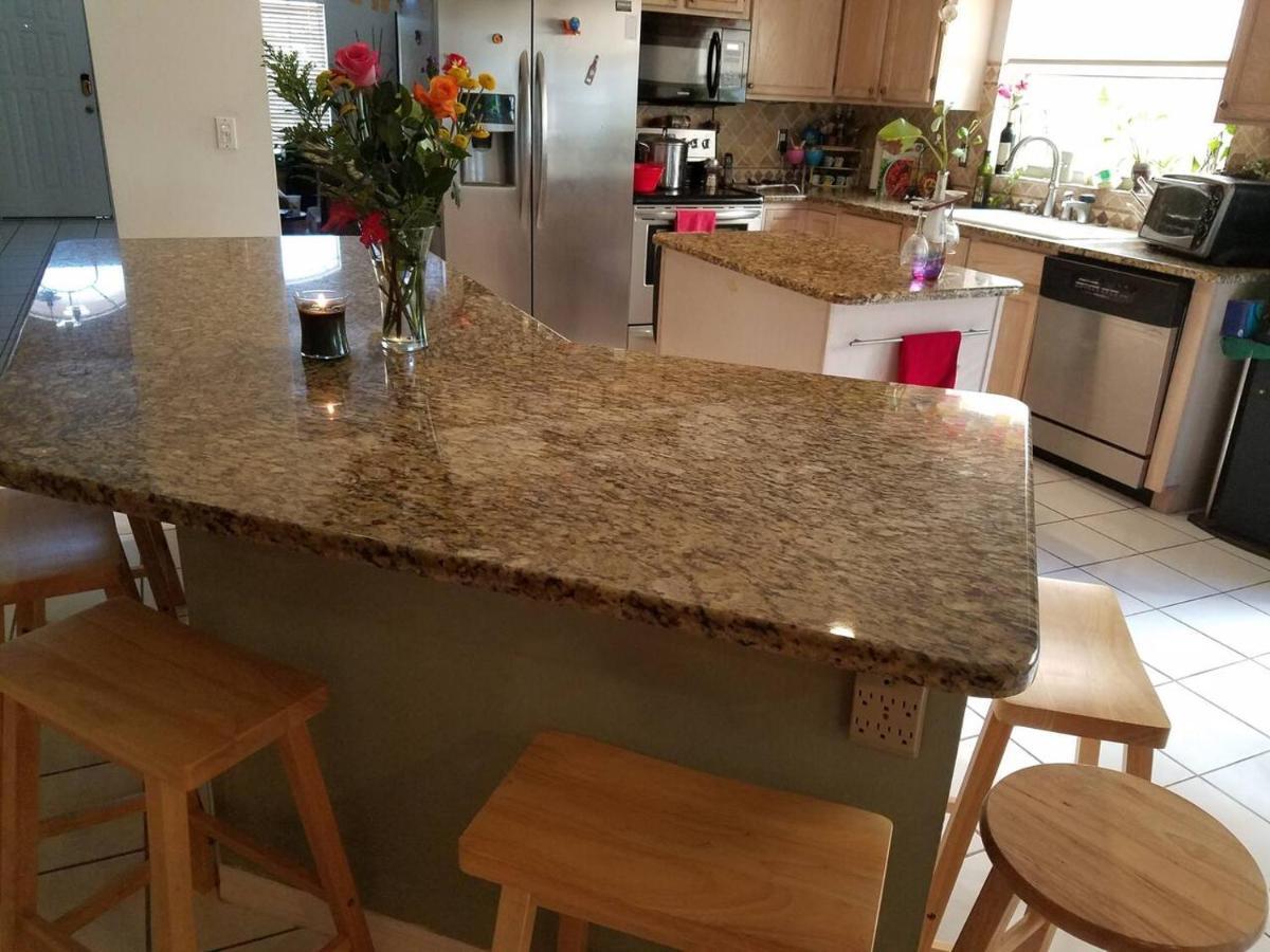 Cozy And Conveniently Located Pool Home With Free Wifi Tampa Extérieur photo